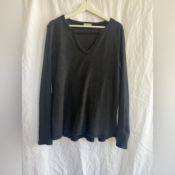 Anthropologie T.la Nadia Thermal Waffle Knit Gray Long Sleeve Top Size Small - Picture 3 of 16